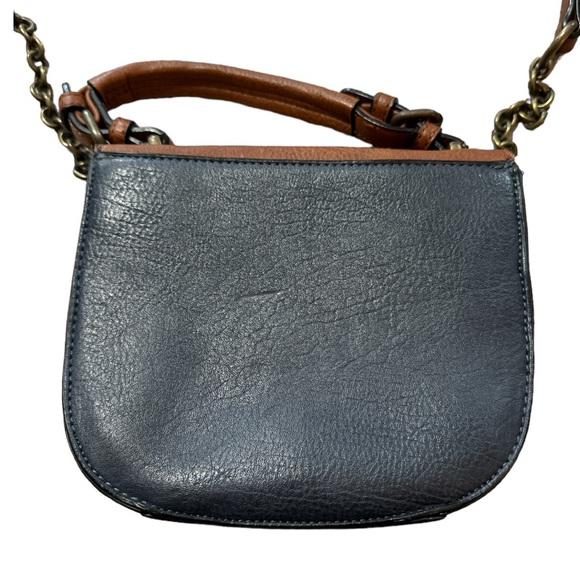 Simply Noelle Handbag / Crossbody - Picture 2 of 5